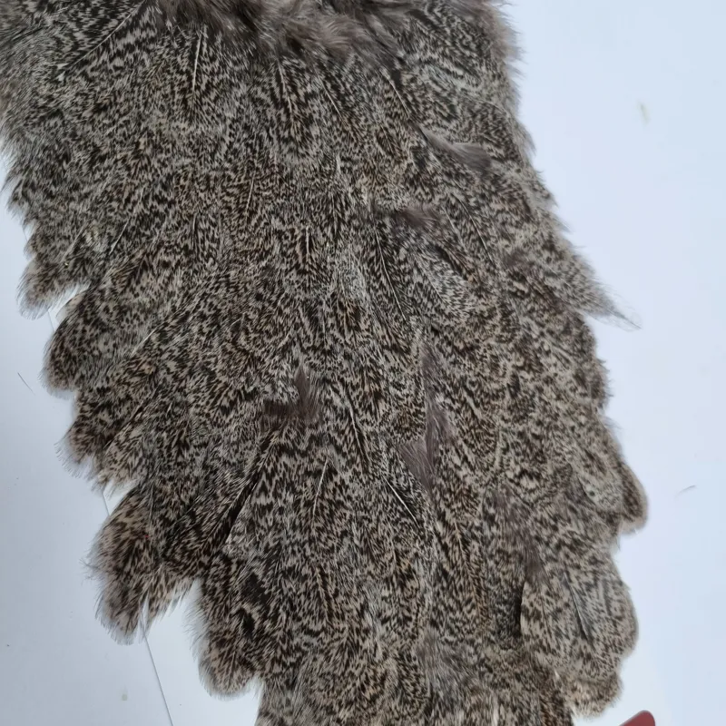 Whiting Coq de Leon Hen Saddle in Silver Speckled-2